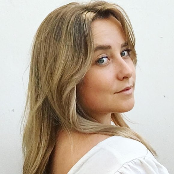 Meet your Posher, Katie - Picture 1 of 1